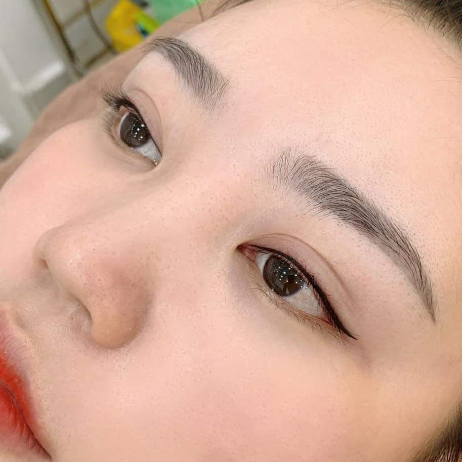 Phun Chân Mày: Chấm Dứt Nỗi Khổ Vẽ Chân Mày Mỗi Ngày